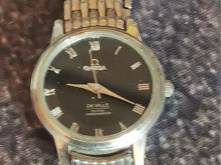      欧米嘉电子女表  出价5元 