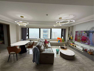 4市两厅一厨2卫