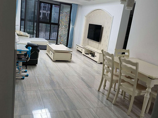 宏帆八中附近国奥村三期自住房出租