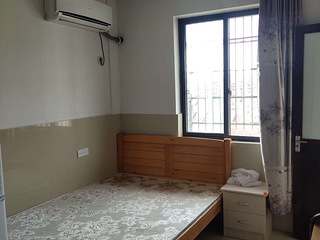 房东急租 19号线荆长路站地铁口西溪北苑东区1室1卫1厨