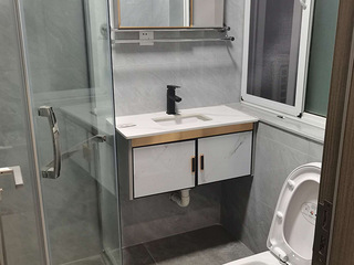 椒江万达旁云港小区一室一厅一卫个人拎包入住