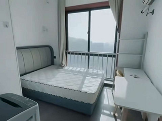 黄龙体育中心旁精装修套房出租