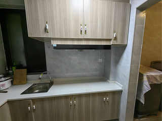 10号地铁口单间独厨独卫