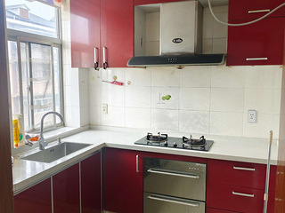 两室一厅一卫一厨，60平米，南北通透