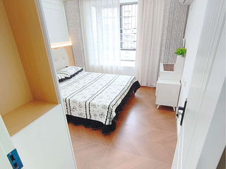 钱江路地铁口  和谐嘉园  整租一室法式装修