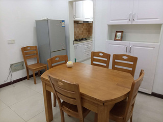 房东直租曙光路西三房一厅出租