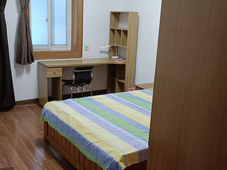 花坞新村三室一厅整租