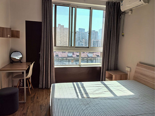 景芳水湘人家南苑房东直租