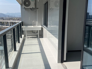 椒江房东直租，两室一厅三朝南，万达商圈