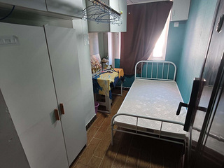西兴地铁口对面，滨安小区。独卫单间只要850每月