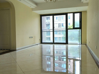 安泰佳苑近大龙山轻轨站,SM广场旁边精装三房城市理想