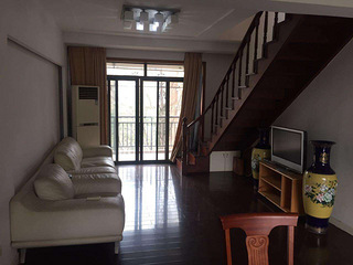 亲亲家园一期主卧出租