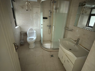 杭州东站三室一厅一卫，三房差别大，随时看房、拎包入住