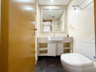 闸弄口 同方国际 高楼层精装修 视野好2000多