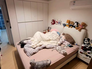 杭州下沙一号线，高沙路地铁站，1650押一付一