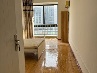 杭州房东直租！地铁近 临江花园主卧独立卫生间 朝南步梯6楼