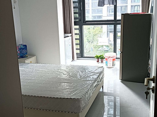 望水华庭有房出租