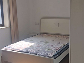 沙坪坝八中附近精装两房出租 步行到八中5-6分钟