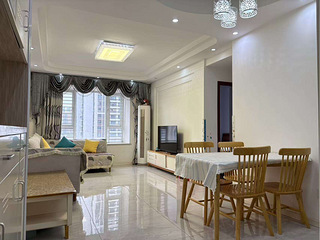 弹子石蓝光COCO时代二期房东直租三房