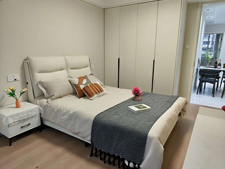 西湖区翠苑五区学区房 5000温馨好房拎包入住