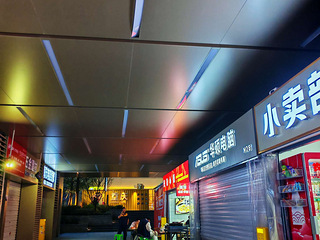 南坪江岸天街附近门市出租