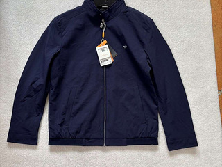 七匹狼外套断码处理，正品的，60元一件能穿的来