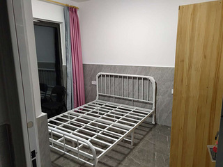 七堡地铁口单间配套房东直租