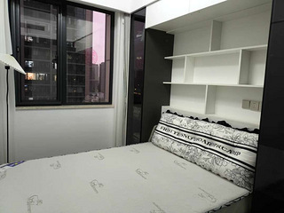 房东直租，地铁口500米，新房精装修