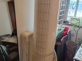 出立式空调、景观树、衣架，有需要的私！