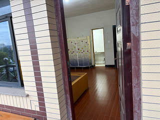 崇贤大安村运溪高架口附近自建房单间