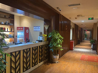 江北红土地8号红枫庭门市出租