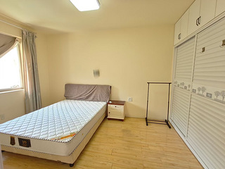 西湖文化广场 朝晖三区 4楼 两室朝南 精装2300