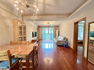 地铁5号线候潮门站附近，江枫苑小区，精装两房