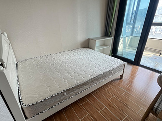 杭州滨江，城市之光小区，靠近网易,阿里，有三间房出租