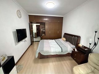 西湖文化广场地铁口一室   随时可看房