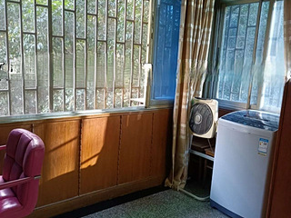 出租武林门房子，地铁口，离西湖近。2800/月