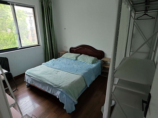 机神新村两房一厅一卫