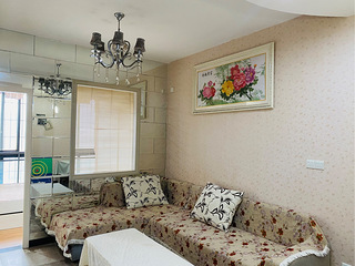 南坪八公里轻轨站温馨小两室一厅出租（中介勿扰）