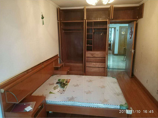 房东直租近江小区87.86平方住宅