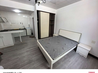 世纪花城一室1000