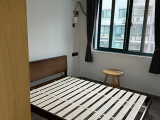 滨江迎春南苑原户型85平，三室一厅一厨一卫一阳台，朝南电梯房