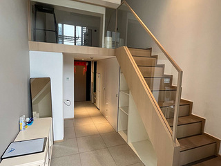 余杭杜甫村地铁站良渚天荟未来之光城总高7层的5楼