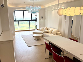 枫桦西路地铁，精装修110平两房两卫，配置拉满~