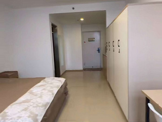 九和路地铁口2100，整租一居室