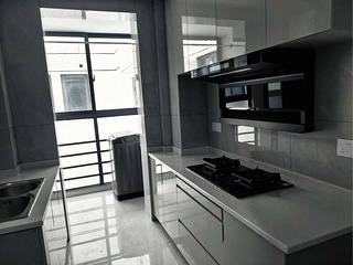 荆山雅居新房房东直租，卧室朝南，价格实惠