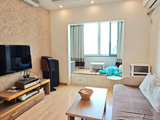 房东首次出租，非常干净的整租二居室2500