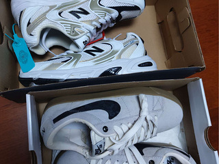 99元两双运动鞋38码