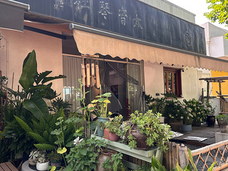 滨江江晖路地铁口197平一楼带院12万/年