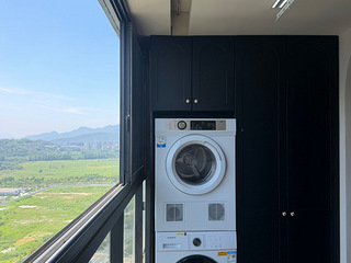 之江西投银泰城，枫吟丽都，中古风超大一室一厅