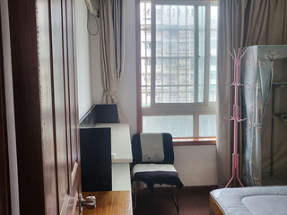 大浒东苑B区，房东直租，小单间（仅限女生）